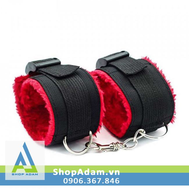Còng tay lót lông mềm mại