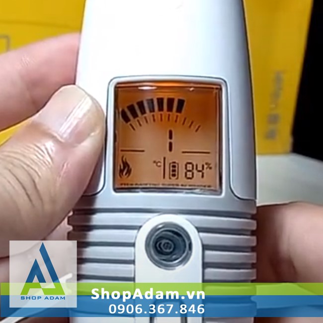 Màn LCD của Leten Lightning AV 