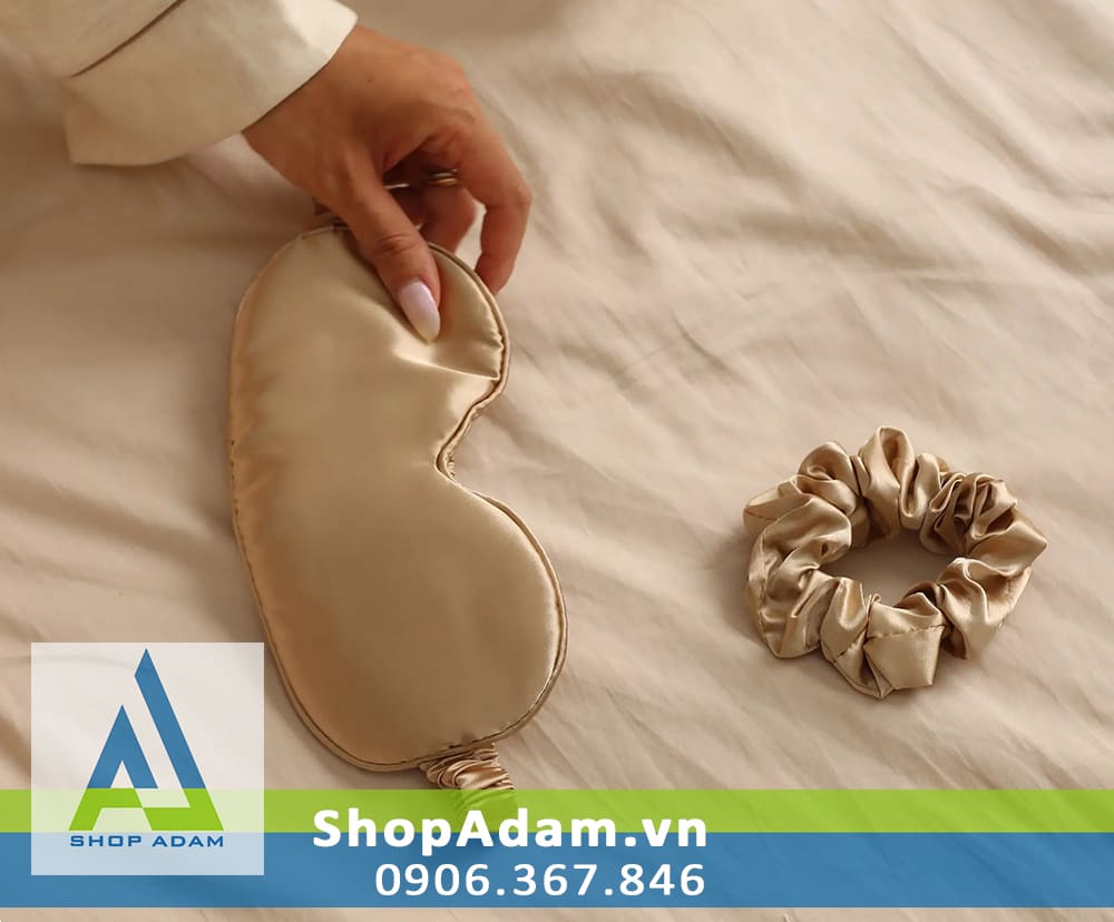 Svakom Self Love Kit bộ 2 món bịt mắt và dây buộc tóc